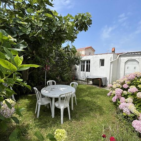 Maison Typique 30 S Proche Plage 圣吉尔-克鲁瓦德维 外观 照片